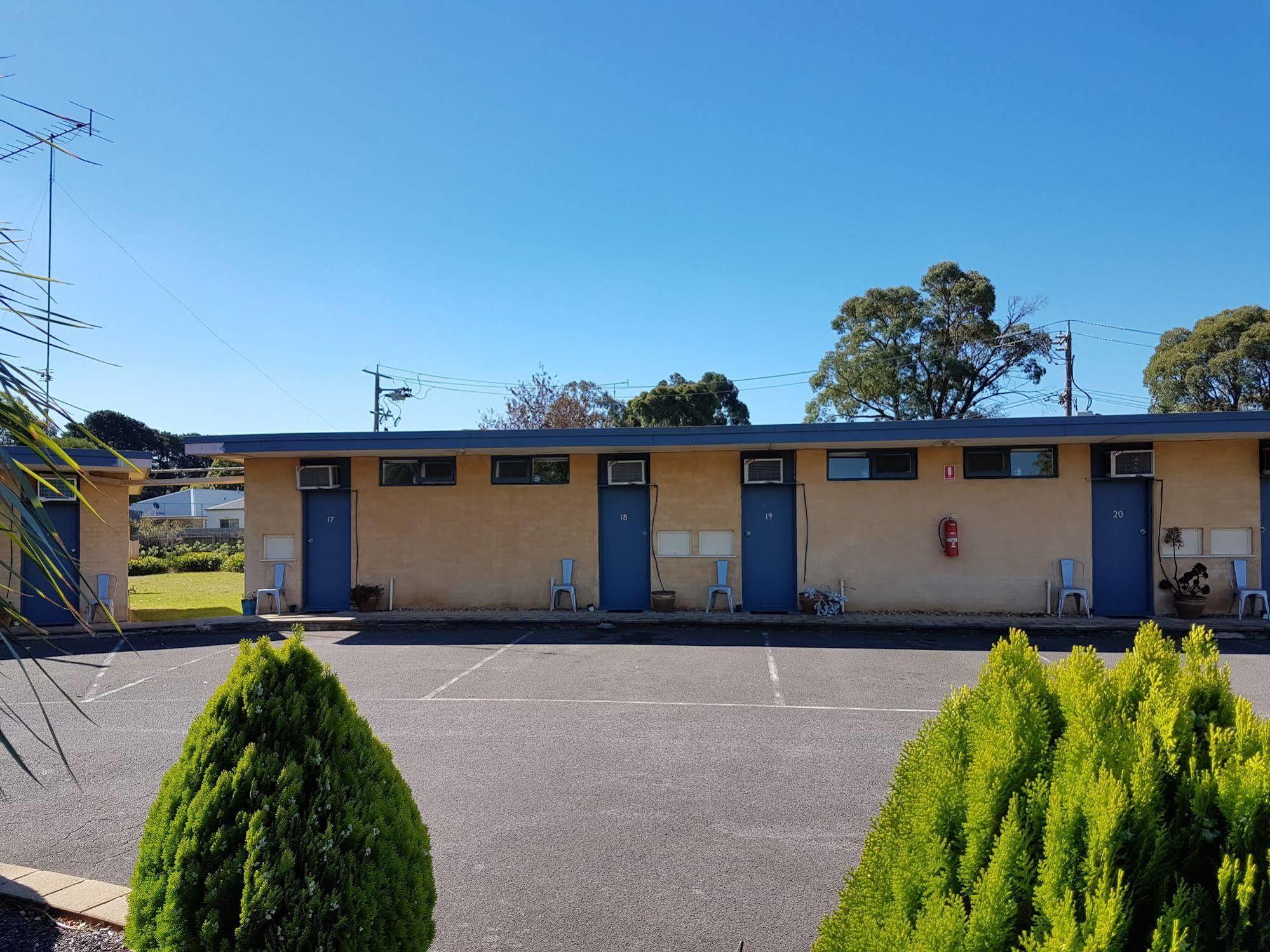 Motel Traralgon Exterior photo